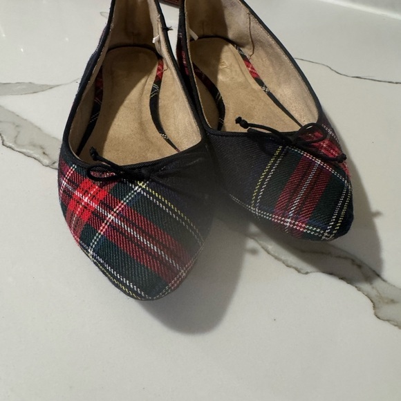 Old Navy Red and Black Plaid Flats - Picture 3 of 7